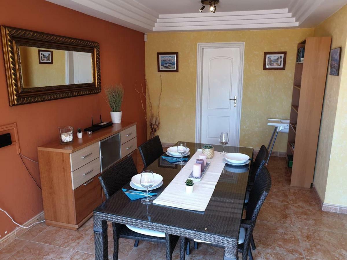 Villa Roque Del Conde With Private Pool, Terrace With Fantastic Sea Views, Wifi, Garden, Garage Adeje Ngoại thất bức ảnh